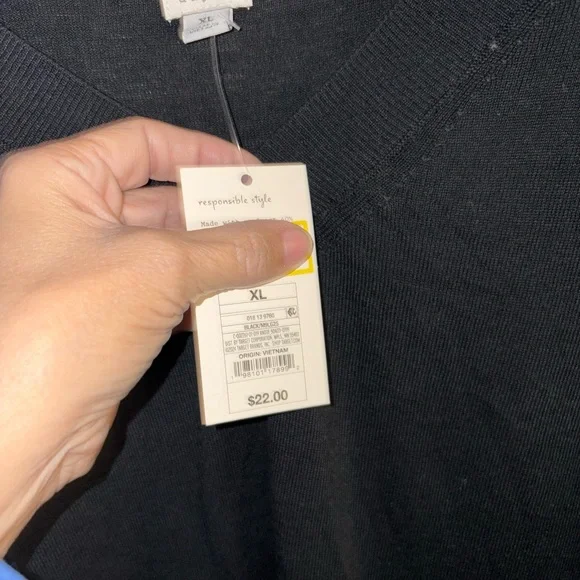 NWT A New Day size XL v-neck black sweater - Picture 2 of 2